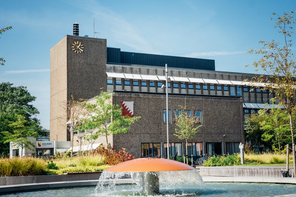 Tilpasning og modernisering af Solrød Rådhus i Solrød